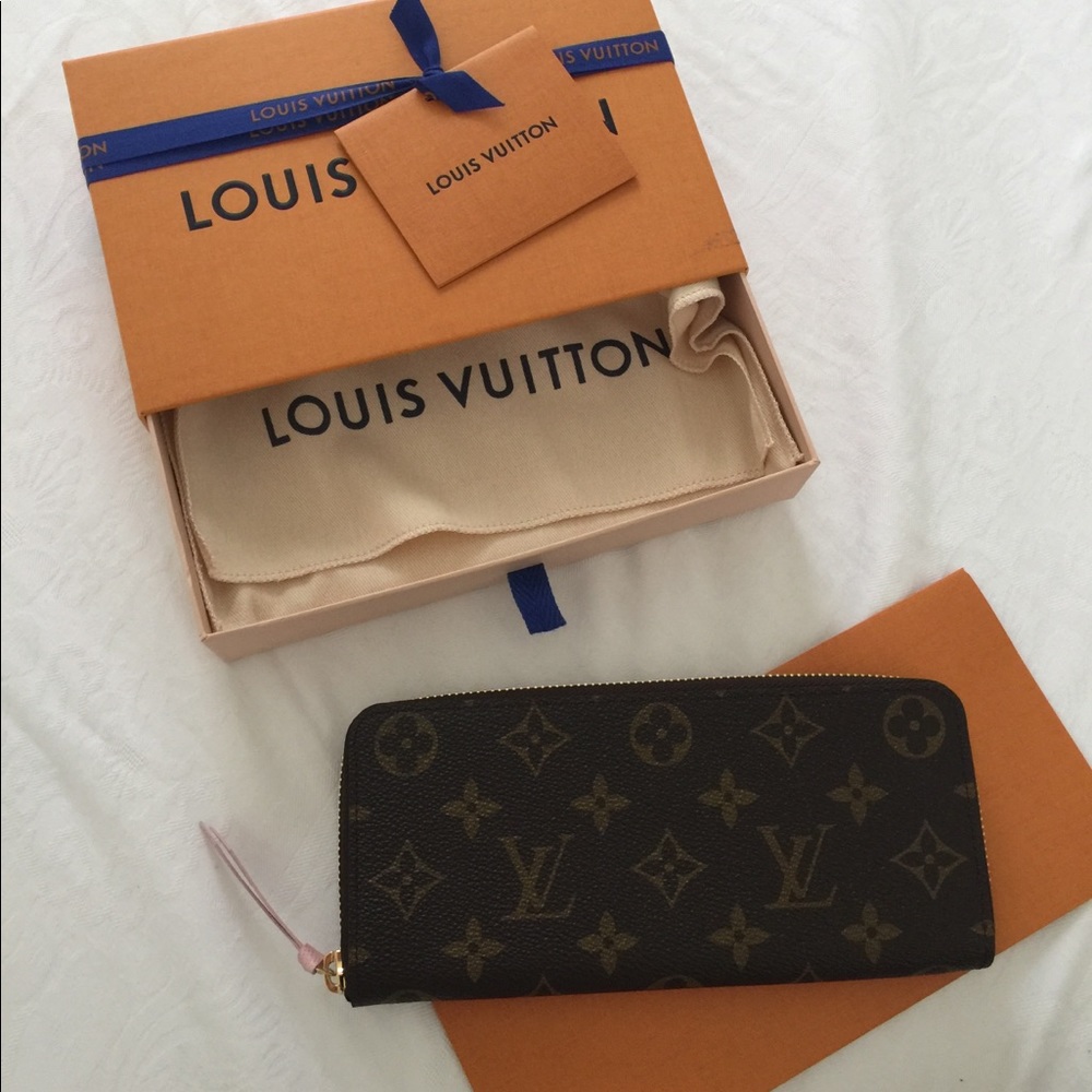 SOLD❌Louis Vuitton Clemence Wallet Rose Ballerine
